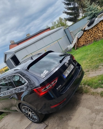 Skoda Superb cena 78500 przebieg: 175650, rok produkcji 2017 z Leszno małe 379